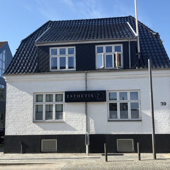 Esthetix Kosmetisk Klinik i Herning &ndash; professionel hudpleje og kosmetiske behandlinger